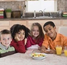 article page main ehow images a07 is lc healthy snacks kids groups 800x800